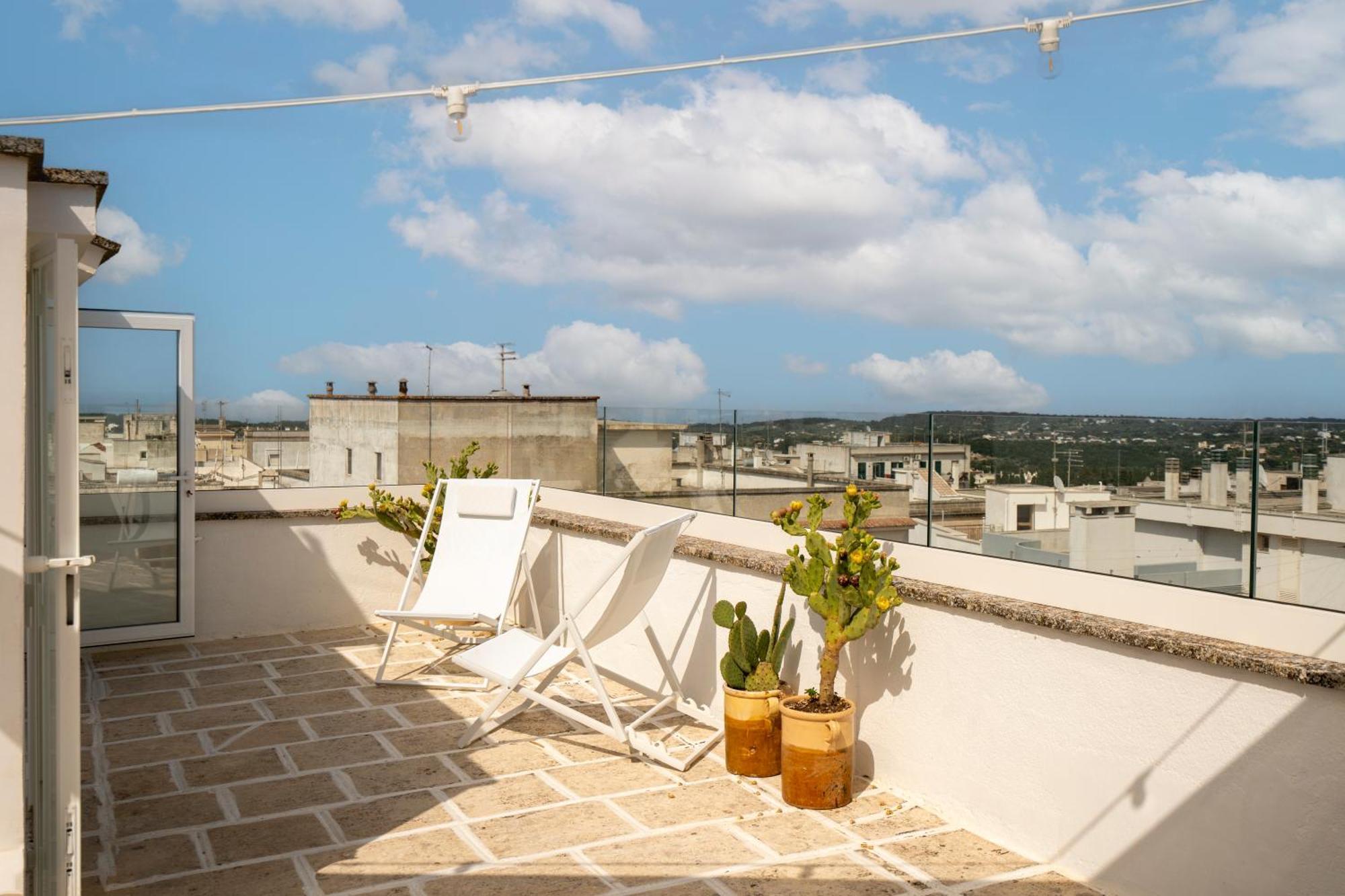 Casa U Burie, Casa Design Con Terrazza Panoramica E Jacuzzi Apartamento Cisternino Exterior foto